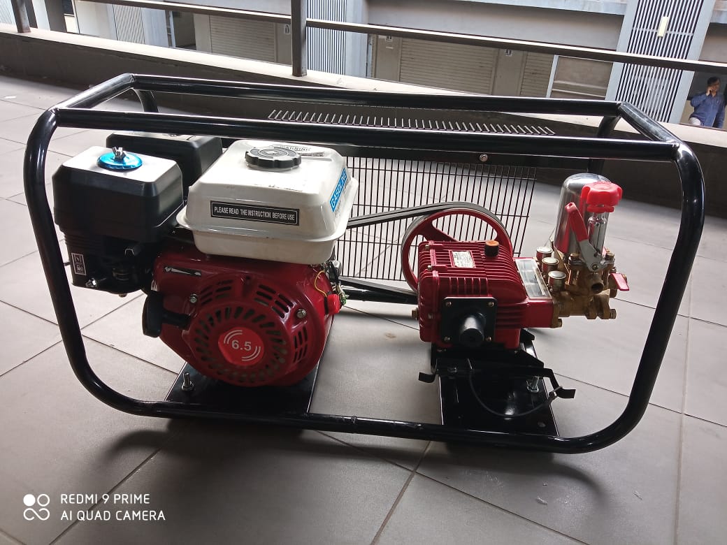 Engine-Sprayer 2